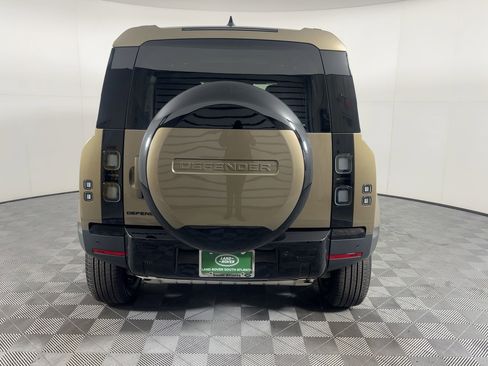 New 2026 Land Rover Defender 110 S image 11