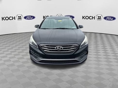 Used 2017 Hyundai Sonata Sport 2.0T FWD image 2