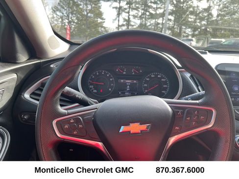 Used 2022 Chevrolet Malibu LT image 11