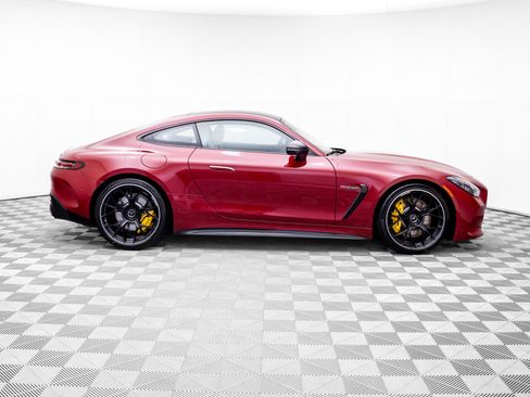 Used 2025 Mercedes-Benz AMG GT 63 image 6
