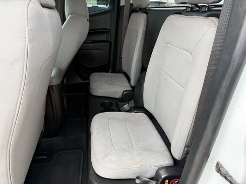 Used 2020 Chevrolet Colorado W/T w/ WT Convenience Package image 25