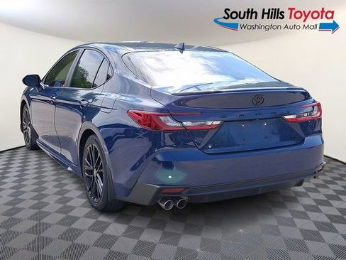 Used 2025 Toyota Camry SE w/ Multimedia Upgrade Package FWD image 4