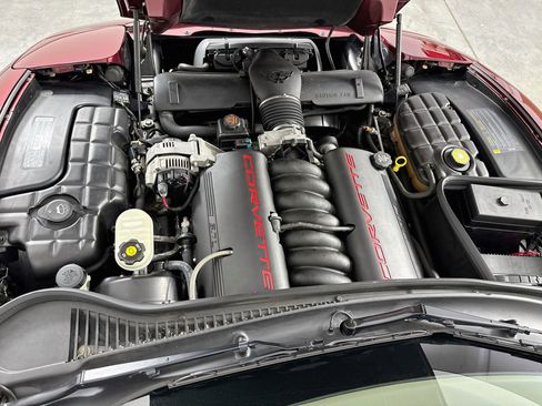 Used 2003 Chevrolet Corvette Convertible w/ Preferred Equipment Group1 RWD image 23