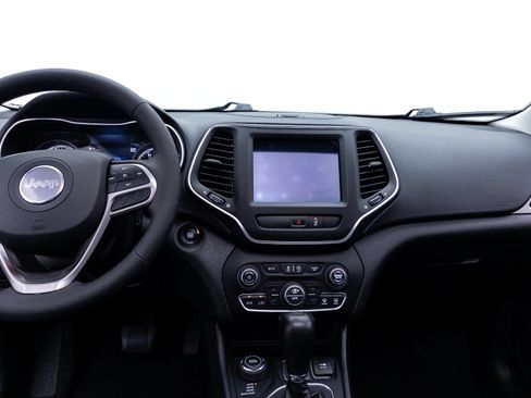 Used 2022 Jeep Cherokee Latitude Lux w/ Sun & Sound Group AWD/4WD image 11