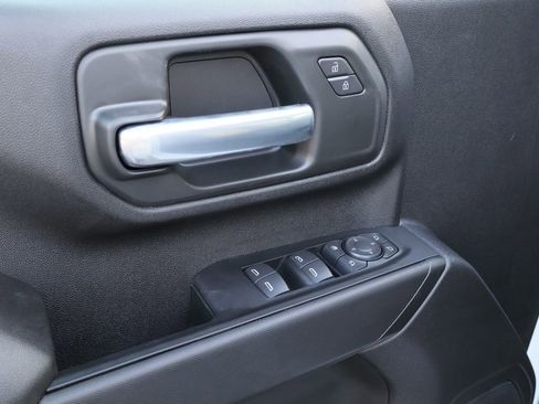 New 2026 GMC Sierra 2500 Pro w/ Convenience Package image 11