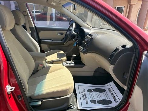 Used 2010 Hyundai Elantra GLS FWD image 13