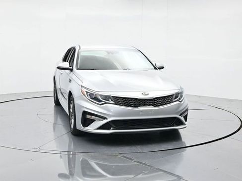 Used 2020 Kia Optima LX FWD image 4
