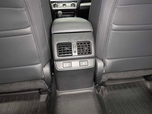 Used 2015 Subaru Legacy 2.5i Limited image 22