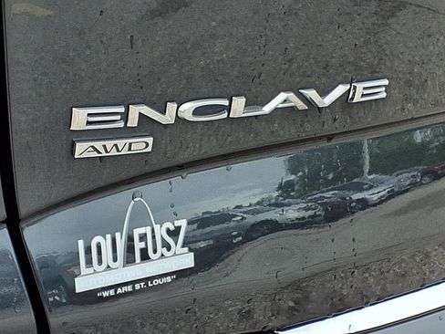 Used 2021 Buick Enclave Avenir w/ Avenir Technology Package AWD/4WD image 36