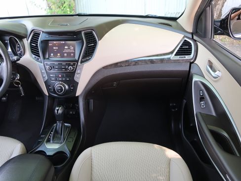 Used 2017 Hyundai Santa Fe Sport AWD/4WD image 15