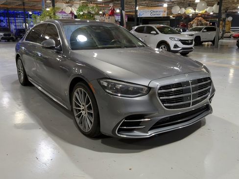 Certified 2023 Mercedes-Benz S 580 4MATIC Sedan image 4