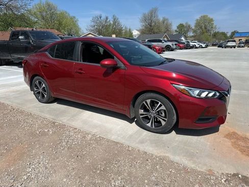 Used 2021 Nissan Sentra SV image 15