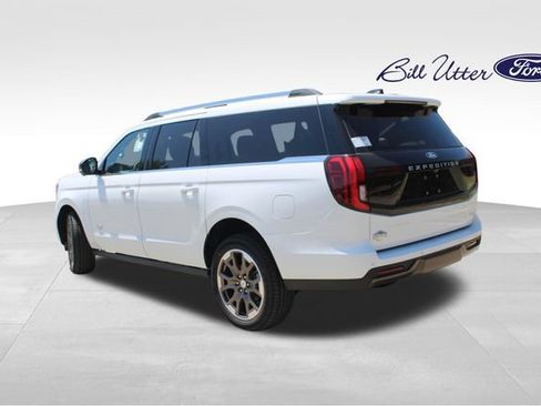New 2027 Ford Expedition Max King Ranch RWD image 4