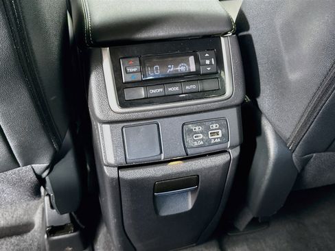 Used 2025 Subaru Ascent Onyx Edition AWD/4WD image 25