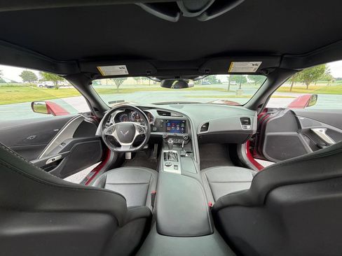 Used 2018 Chevrolet Corvette Stingray Coupe w/ Battery Protection Package RWD image 23