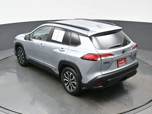 Used 2023 Toyota Corolla Cross SE image 36