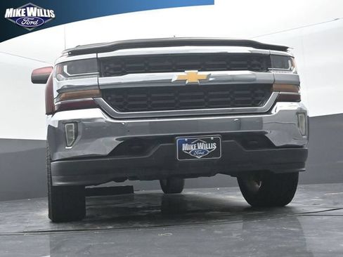 Used 2017 Chevrolet Silverado 1500 LT w/ Texas Edition AWD/4WD image 18