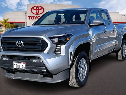 Certified 2024 Toyota Tacoma SR5 image 11