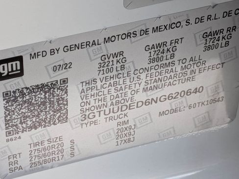 Used 2022 GMC Sierra 1500 SLT w/ SLT Premium Plus Package image 36