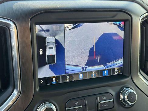 Used 2022 GMC Sierra 1500 AT4 w/ AT4 Premium Package image 26