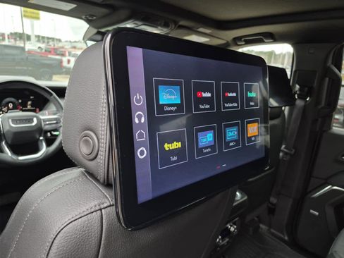 Certified 2025 GMC Yukon Denali w/ Denali Reserve Package image 18