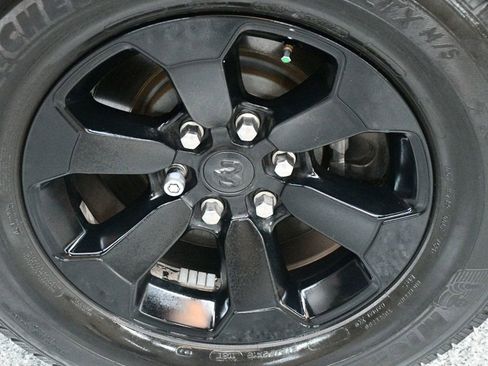 Used 2021 RAM 1500 Big Horn image 18