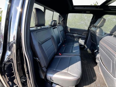 Used 2024 Ford F150 Raptor image 28