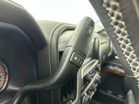 Used 2015 GMC Sierra 2500 SLE w/ SLE Preferred Package image 20