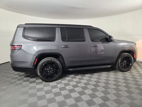 Certified 2024 Jeep Wagoneer Series II w/ Convenience Group I image 6