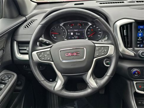 Used 2022 GMC Terrain SLT w/ Infotainment Package II image 19