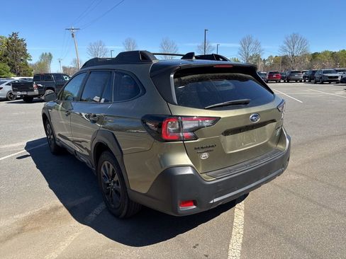 Used 2025 Subaru Outback Onyx Edition image 6
