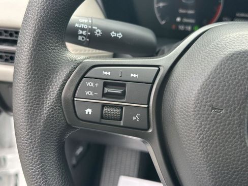 New 2026 Honda HR-V LX image 14