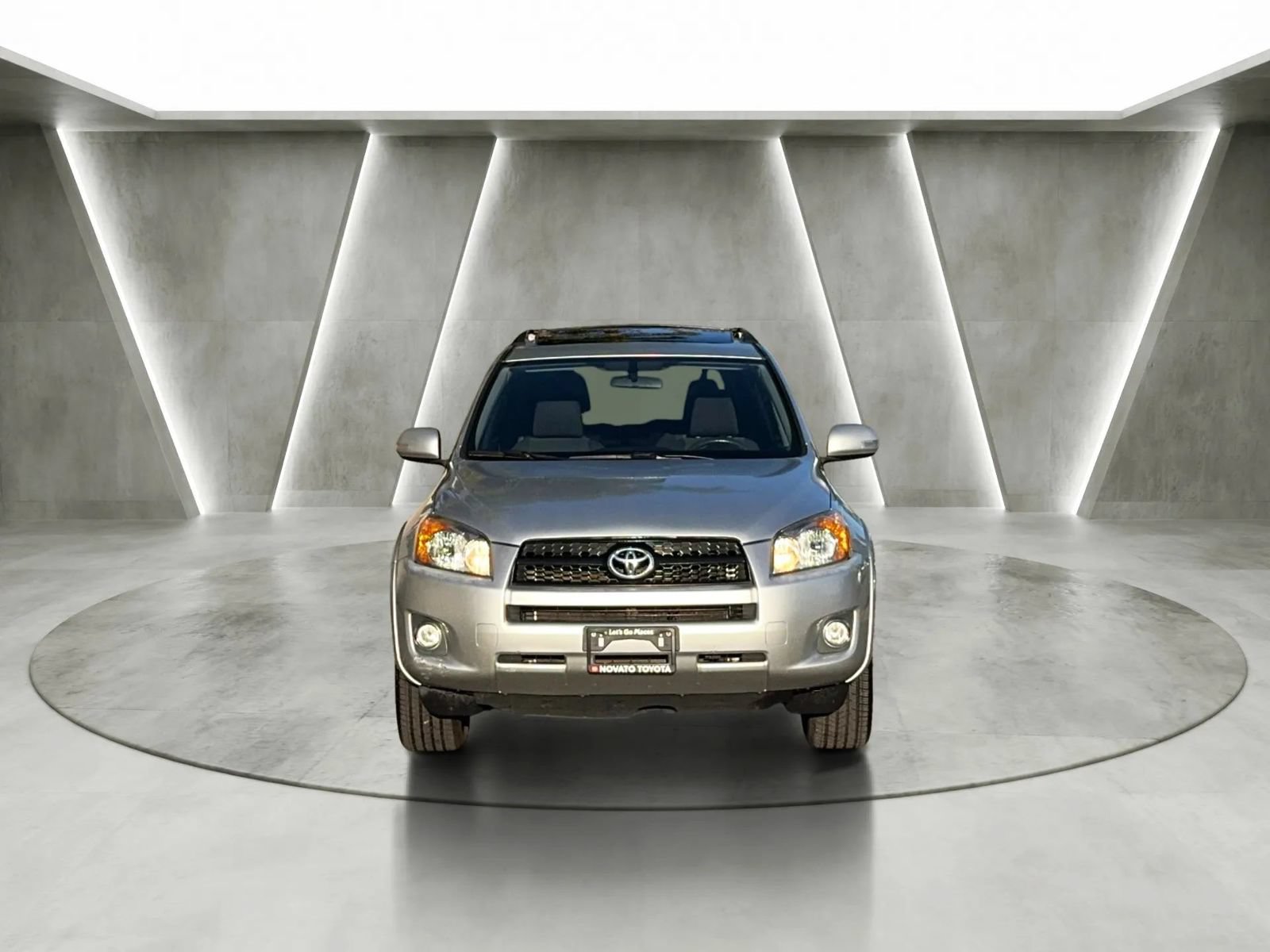 Used 2011 Toyota RAV4 Sport w/ Sport Appearance Pkg AWD/4WD image 7