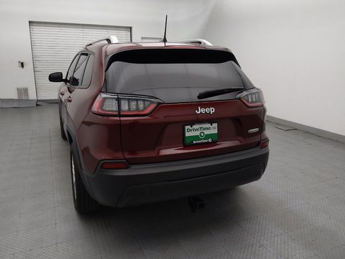 Used 2021 Jeep Cherokee Latitude FWD image 6
