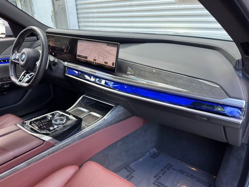 Used 2024 BMW 740i w/ M Sport Professional Package RWD image 15