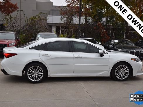 Used 2021 Toyota Avalon Limited w/ Advanced Safety Package image 6