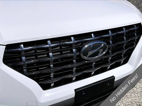 Used 2023 Hyundai Venue SEL w/ Cargo Package FWD image 24