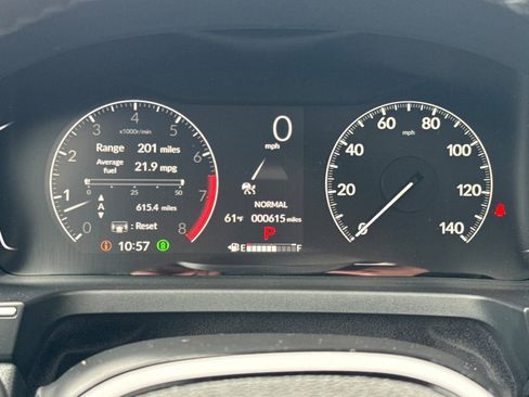 Used 2025 Honda Pilot Touring image 30