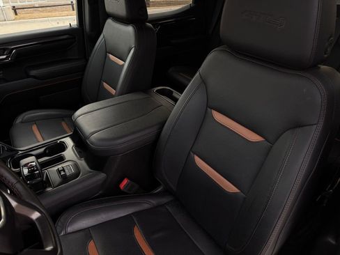 Used 2024 GMC Sierra 1500 AT4 w/ Technology Package image 26