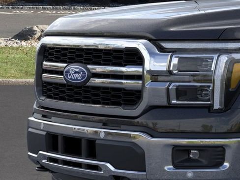 New 2026 Ford F150 Lariat w/ Equipment Group 502A High image 17