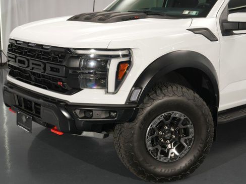 Used 2024 Ford F150 Raptor w/ Equipment Group 803A Raptor R AWD/4WD image 4