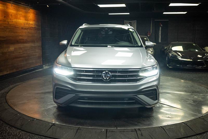 Used 2022 Volkswagen Tiguan SE AWD/4WD image 4
