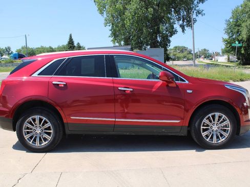 Used 2019 Cadillac XT5 Luxury AWD/4WD image 5