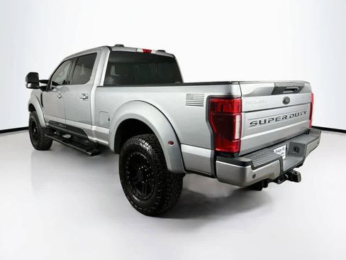 Used 2020 Ford F250 Lariat AWD/4WD image 4