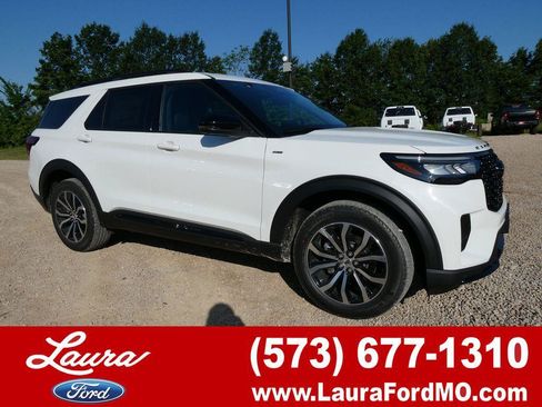 New 2026 Ford Explorer ST-Line AWD/4WD image 1