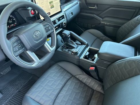 New 2026 Toyota Tacoma TRD Off-Road AWD/4WD image 11