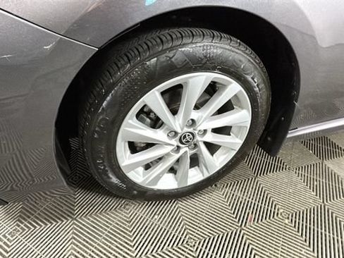 Used 2024 Toyota Camry SE FWD image 10
