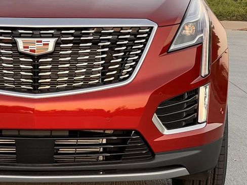 New 2026 Cadillac XT5 Premium Luxury w/ Driver Assist Package FWD image 8