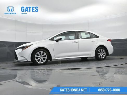 Used 2024 Toyota Corolla LE FWD image 41