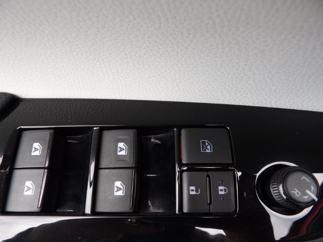 Used 2017 Toyota Prius Four w/ Premium Convenience Package FWD image 13